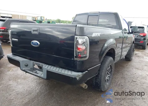 2004 Ford F-150 Stx/Xl/Xlt z USA, uszkodzony, nr VIN 1FTRF12W14NA97862